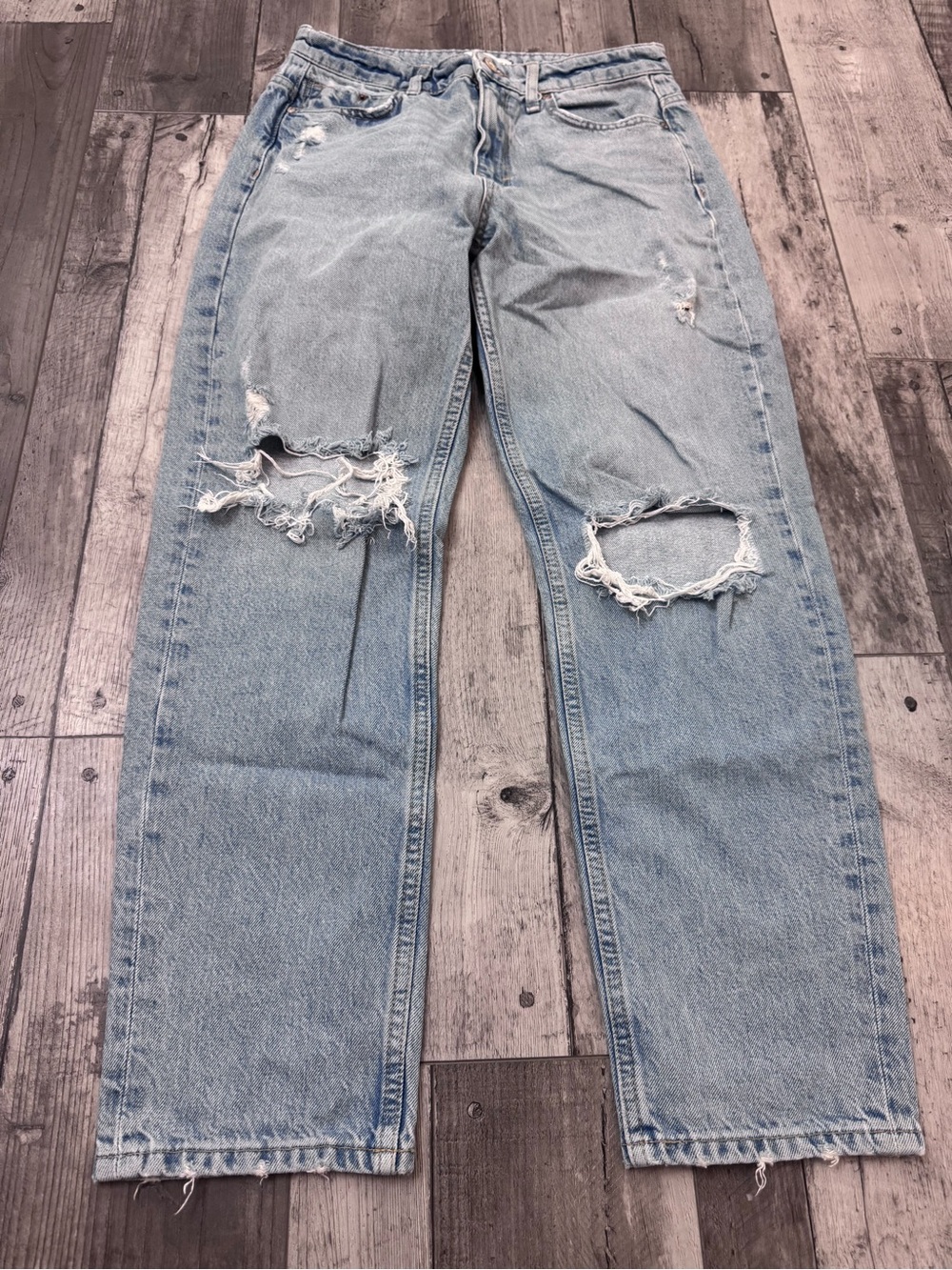 ZARA Women’s Distressed Ripped Mom Jeans Light Wash Button Fly US 4